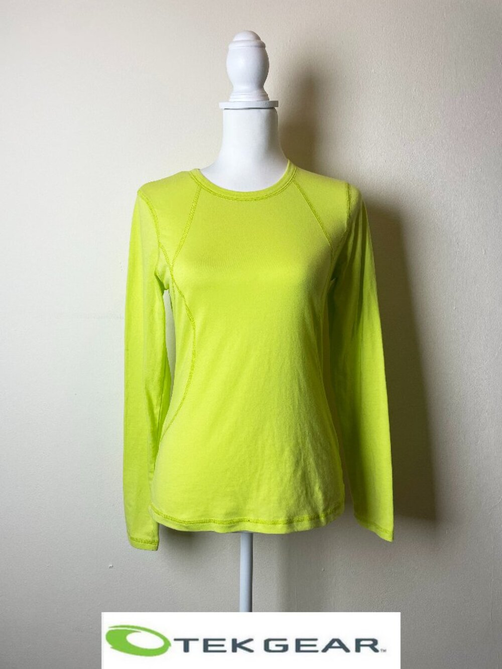Tek Gear Lime Green Women's Long Sleeve Activewear Top | Size Small EUC